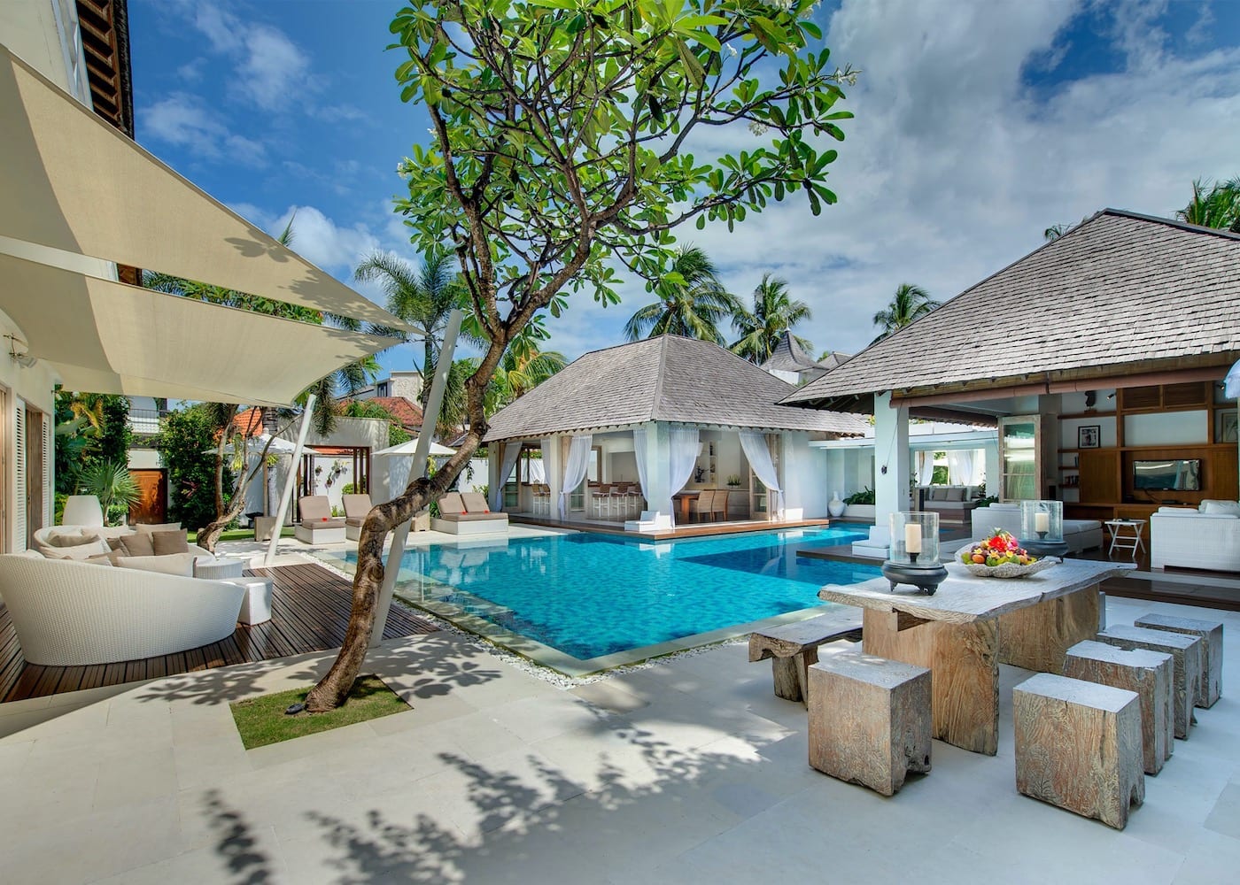 Villa Jajaliluna - one of the best villas in Seminyak Bali