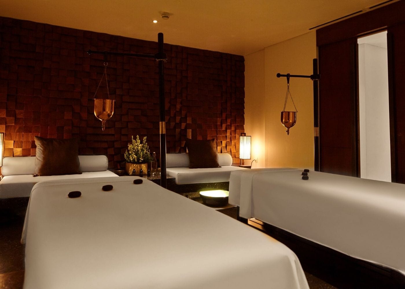 Two massage beds for couples at Spa Alila at Alila Seminyak