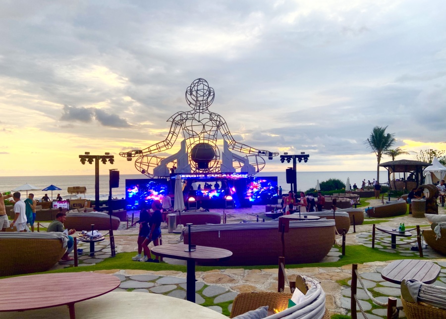 Main stage overlooking Nyanyi Beach at sunset, at Luna Beach Club in Tabanan, Bali, near Canggu