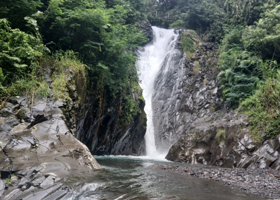 Visit GitGit Waterfall near Lovina in North Bali