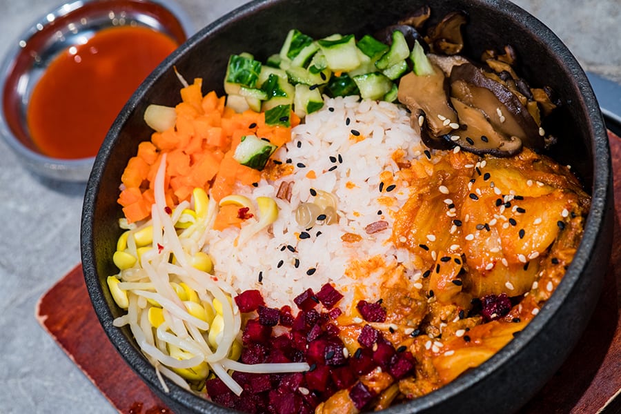 Bobsang Tsing Yi vegan vegetarian restaurant Korean rice pot