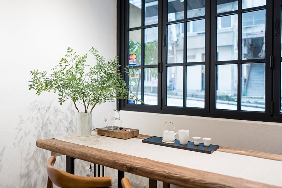 Plantation by teakha tea house sai ying pun seats