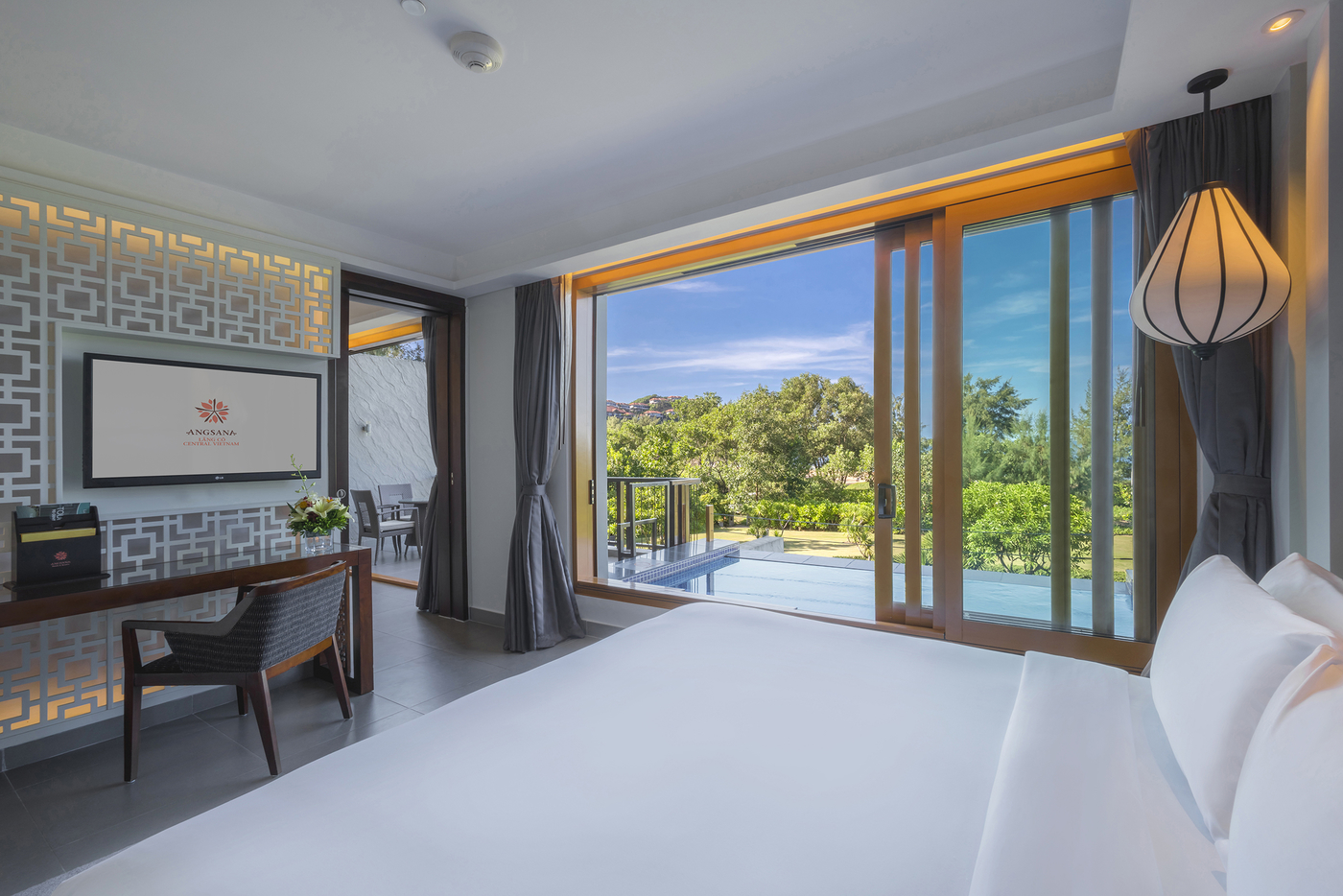 Angsana Lăng Cô seaview junior suite