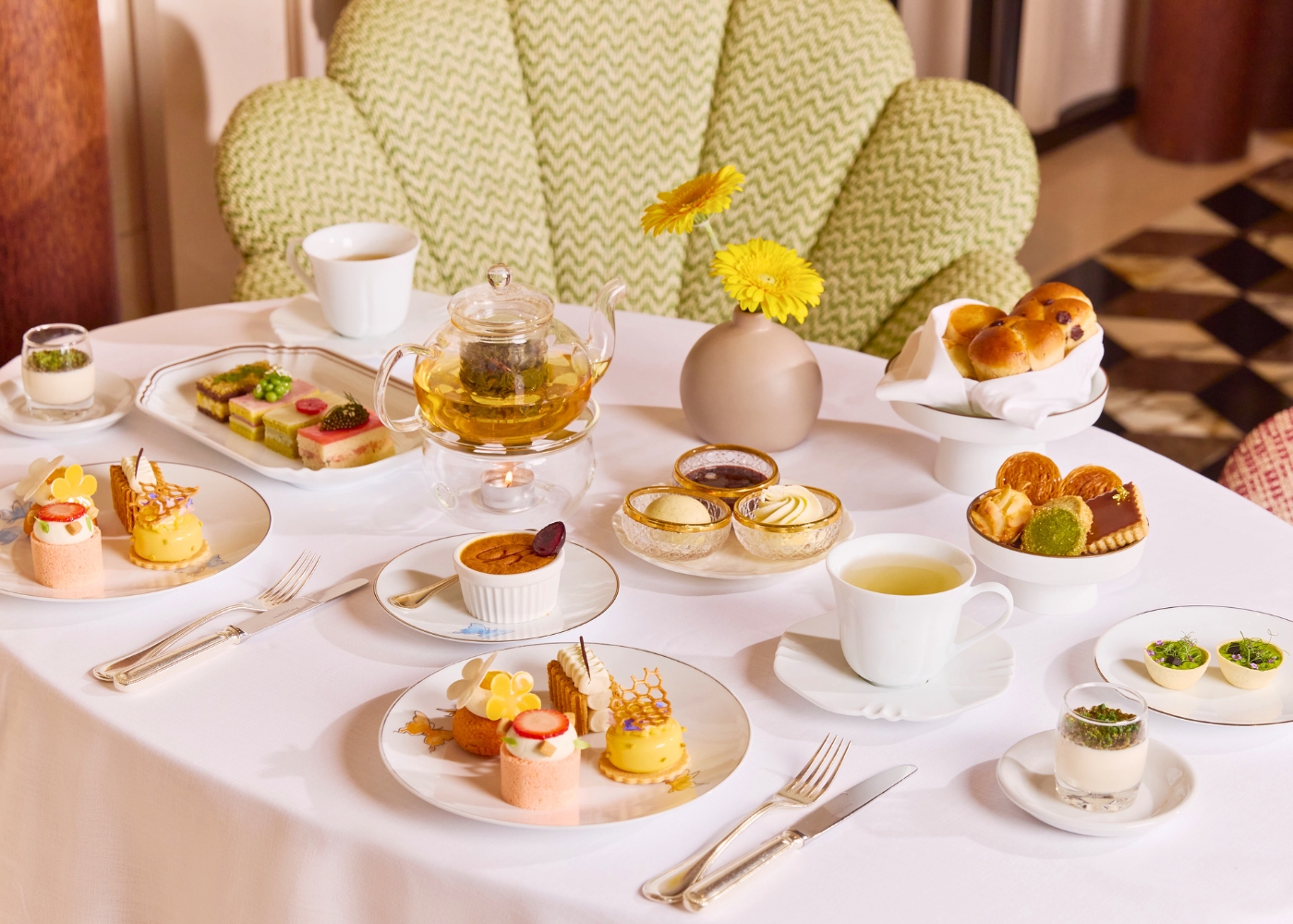 afternoon tea hong kong lead image