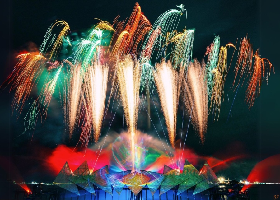 Wings of Time fireworks display at Siloso Beach | SG60 deals and promotions