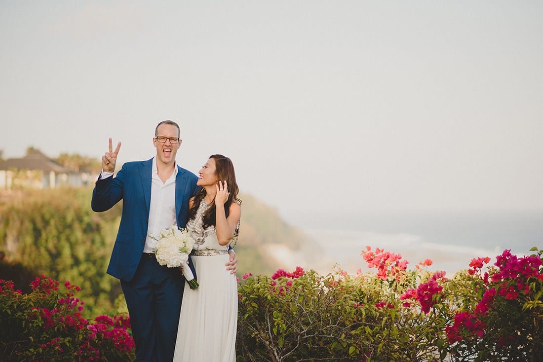Real wedding: Julie and Toby's breezy, cliff-top villa wedding in Bali