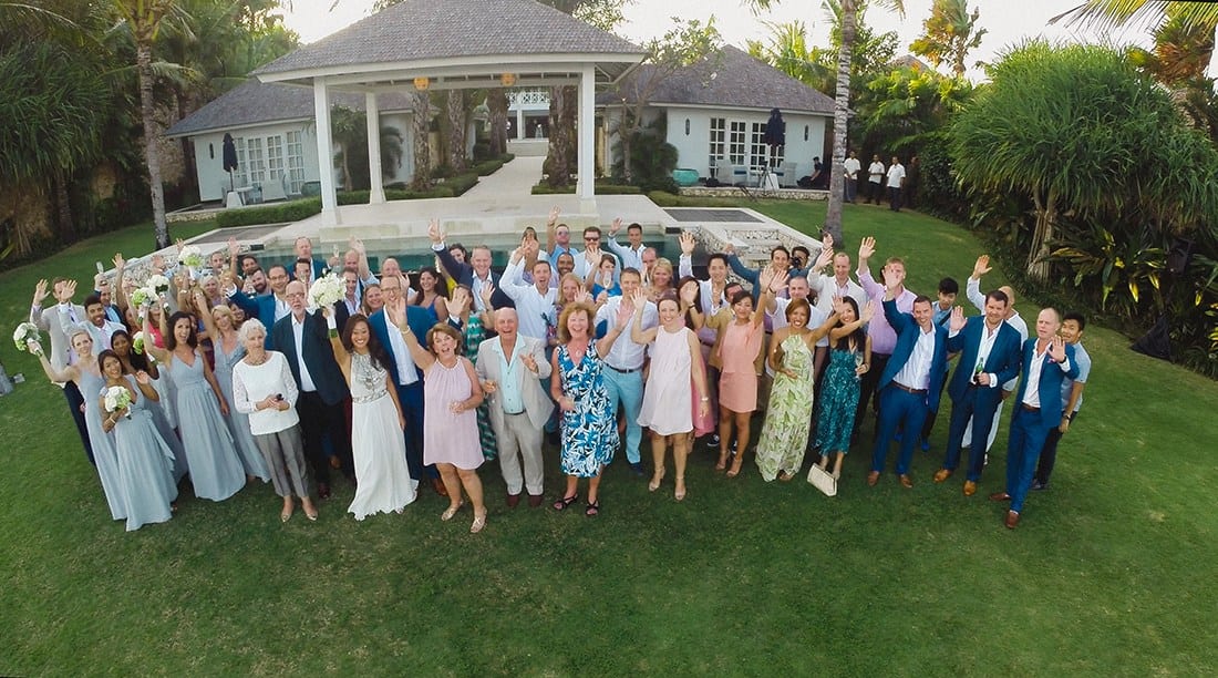 Real wedding: Julie and Toby's breezy, cliff-top villa wedding in Bali