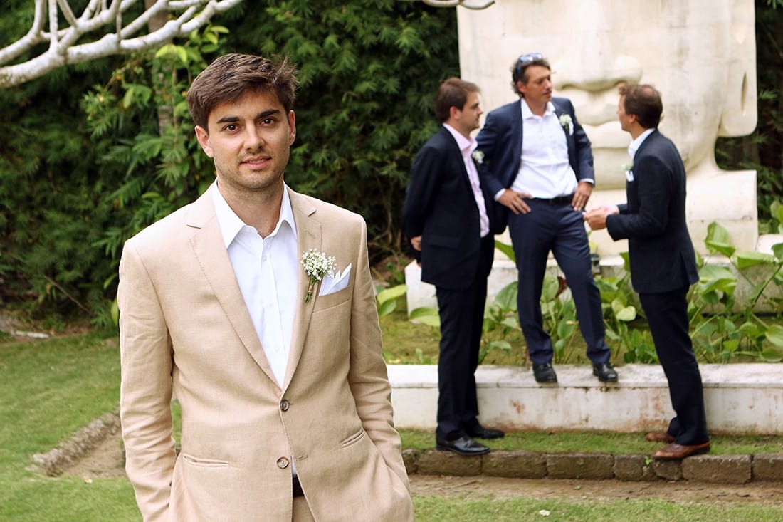 Real wedding: Katrien and Jonathan's vintage-chic, outdoor wedding in Bali