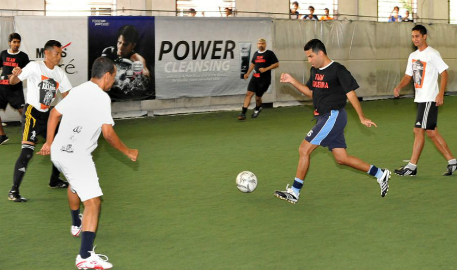 team building activities in Singapore | The Cage@Kallang