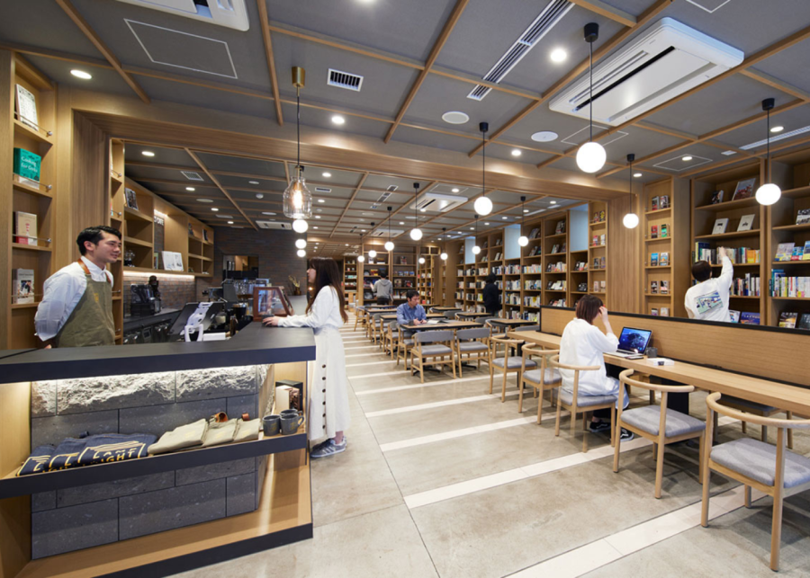 sapporo boutique hotels | Lamp Light Books Hotel Sapporo
