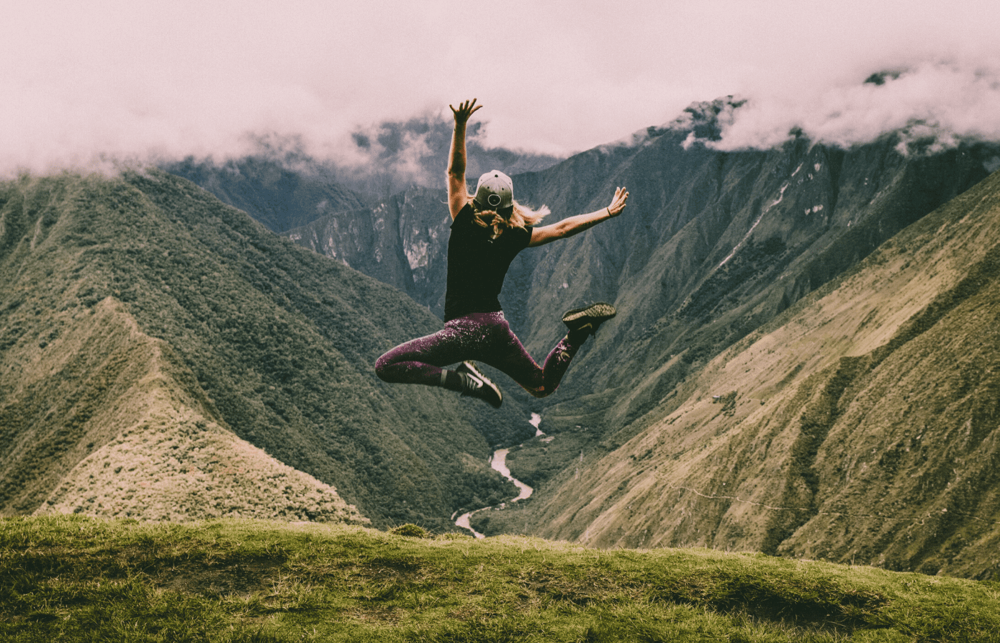 woman in nature | online date ideas