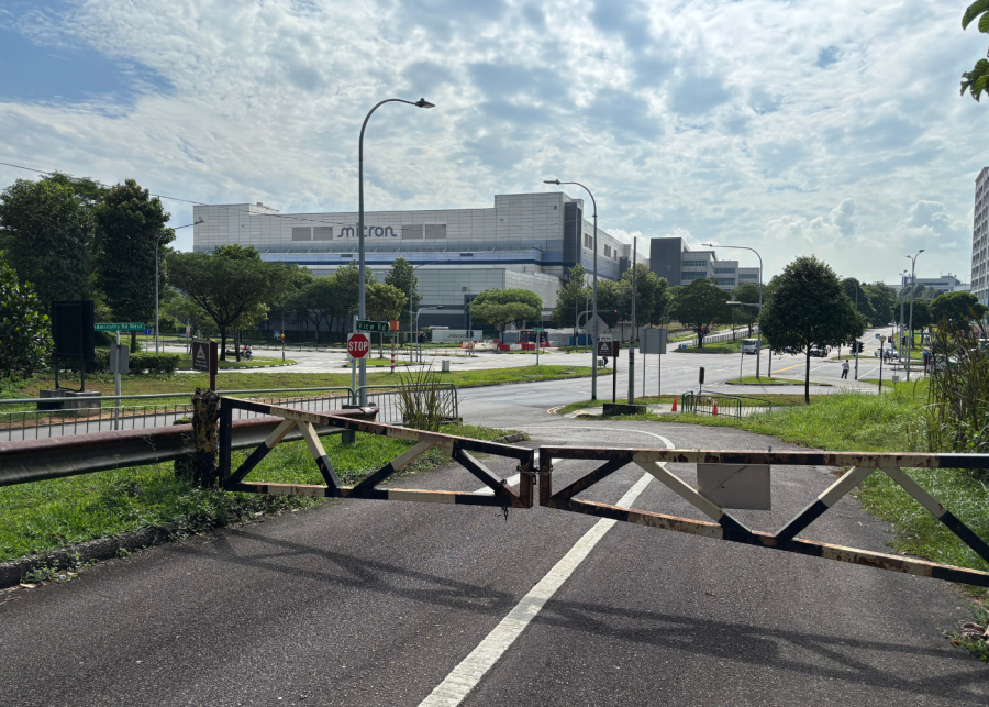 hawkins road refugee camp walking tour