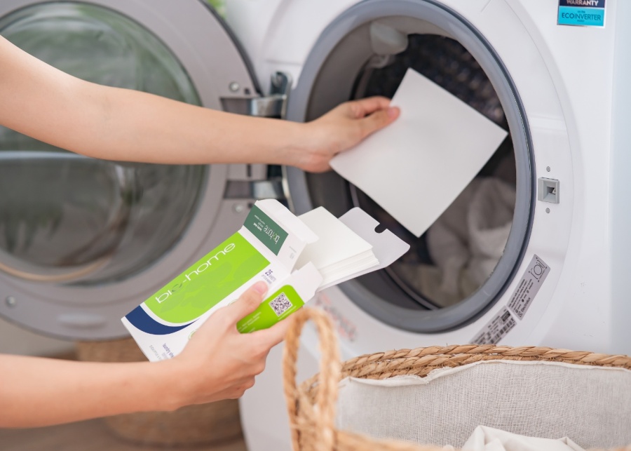 Bio-home house cleaning hacks - Laundry sheet detergent